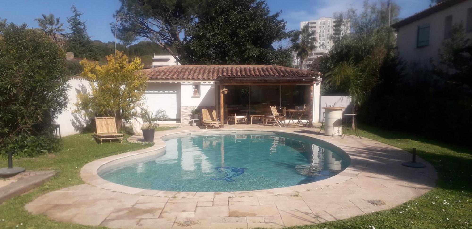 Logement Independant Au Calme Proche Toutes Commodites Et Transports Le Cannet Exterior foto